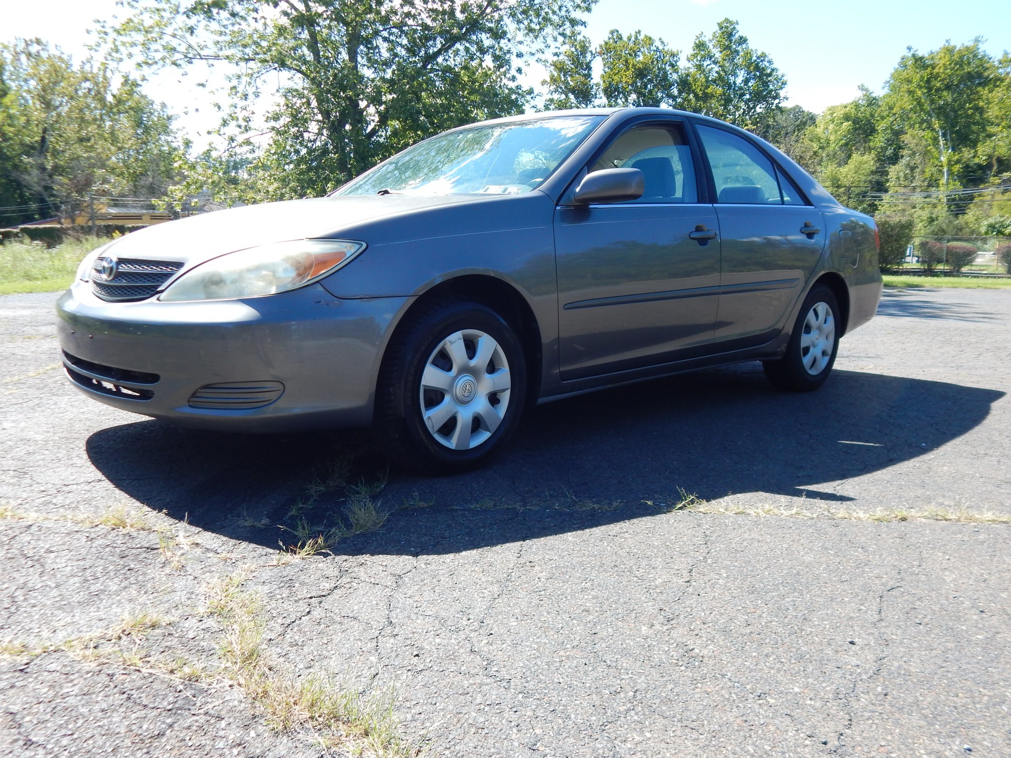 photo of 2002 Toyota Camry SE